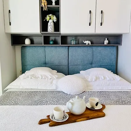 Apartment Modern In *