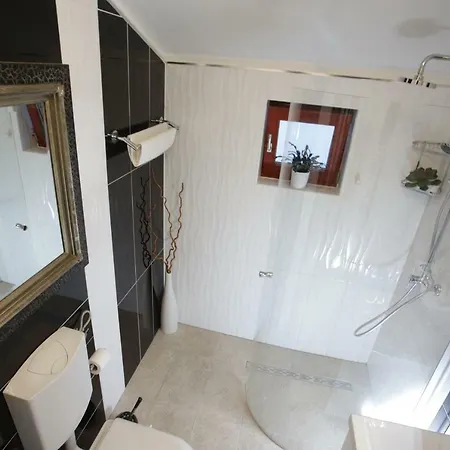 Apartment Modern In *