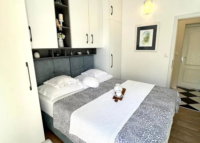 Modern In * Primosten