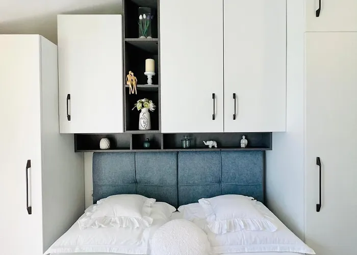 Modern In Appartamento